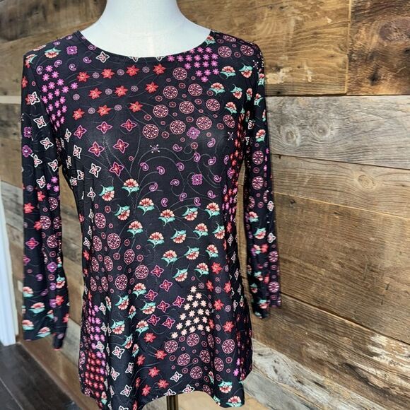 JM COLLECTIONS Printed Jacquard 3/4-Sleeve Top small - Picture 4 of 11